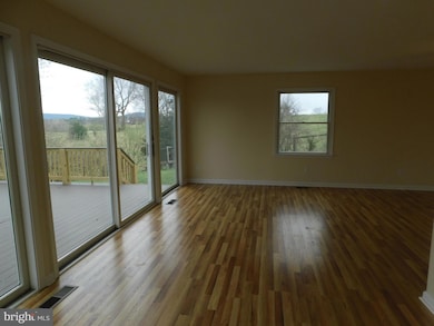 311 Stone Bridge Rd, White Post, VA 22663 - photo 3