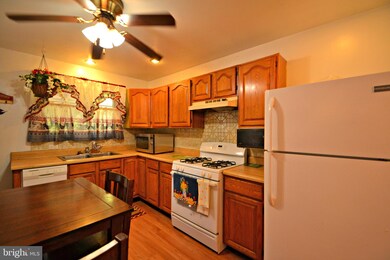 118 Brunk Rd, Reisterstown, MD 21136 - photo 4