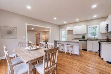21 3rd St, Amesbury, MA 01913 - photo 5