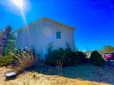 339 Autumn Ln, East Stroudsburg, PA 18301 - photo 4