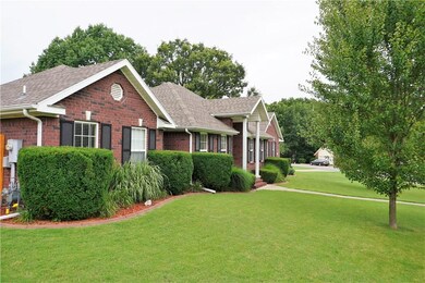 409 Old Forge Dr, Bentonville, AR 72712 - photo 2