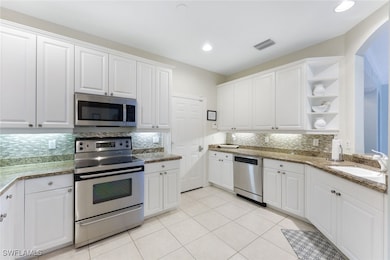 2662 Bolero Dr unit 10, Naples, FL 34109 - photo 5