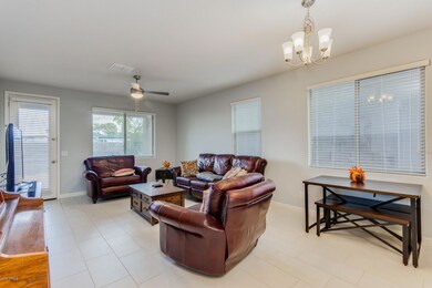 0018-Hillcrest - 1731 (18)