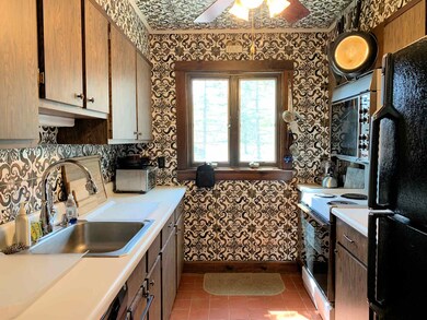 285 Sap Bucket Cir unit A2C, Peru, VT 05152 - photo 7