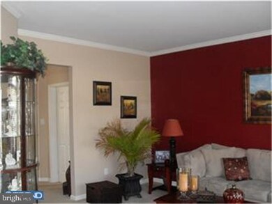 200 Huntingdon Dr, Williamstown, NJ 08094 - photo 2