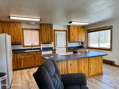 7010 Foothill Dr, Anchorage, AK 99504 - photo 7