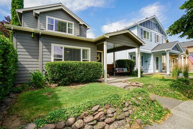 638 Griffin Oaks Dr, Central Point, OR 97502 - photo 3