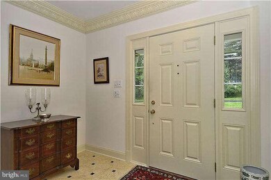 533 Wyngate Rd, Lutherville Timonium, MD 21093 - photo 3