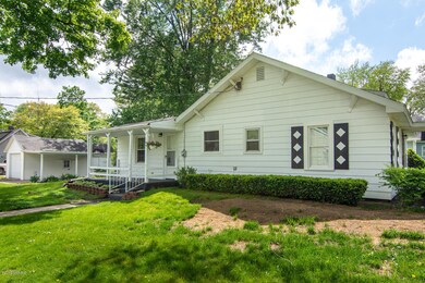 1548 Maple St, Niles, MI 49120 - photo 2