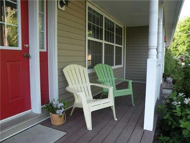 9 Main St unit 3, Kittery, ME 03904 - photo 4