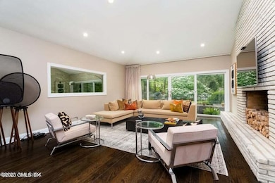 32 Greenbrier Ln, Stamford, CT 06903 - photo 6