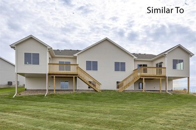 16732 Walnut Meadows Ct, Waukee, IA 50263 - photo 3