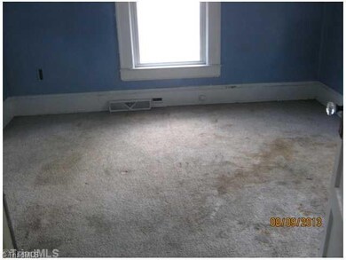 1st Bedroom.