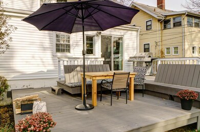 Deck perfect for entertaining