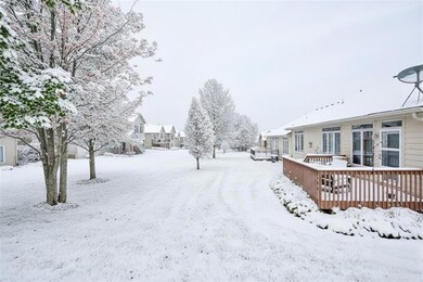 3500 152nd St, Urbandale, IA 50323 - photo 2