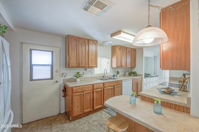 609 S 86th Place, Mesa, AZ 85208 - photo 6