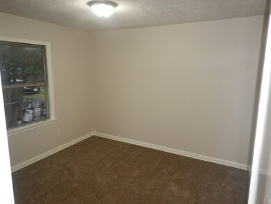 642 Post St, Houston, TX 77022 - photo 7