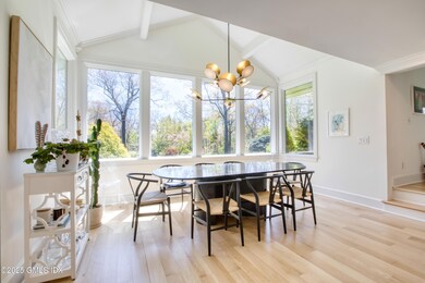 35 Dartmouth Rd, Cos Cob, CT 06807 - photo 3