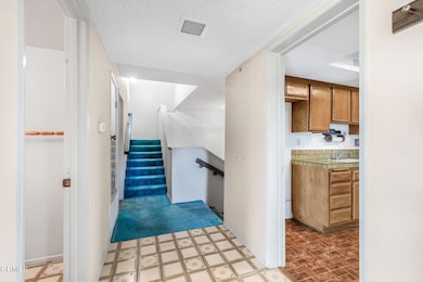 3063 Marigold Place unit A, Thousand Oaks, CA 91360 - photo 4