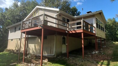 7529 Mountain Ln, Stroudsburg, PA 18360 - photo 2