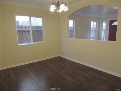 2041 E Piru St, Compton, CA 90222 - photo 3