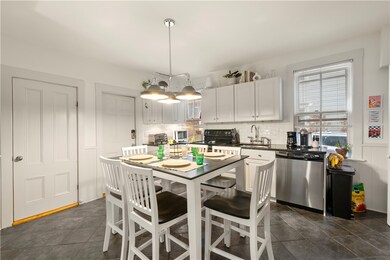 33 Marsh St, Newport, RI 02840 - photo 7