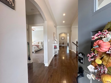 117 Dove Run Cir, Georgetown, KY 40324 - photo 2