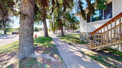 611-Ninth-Ave-SW-Photo-2