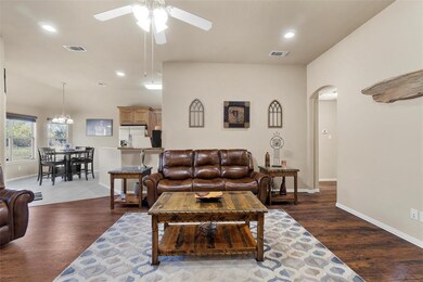 116 Cinnamon Ct, Weatherford, TX 76088 - photo 7