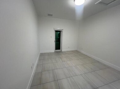 3884 Melaleuca Ln, Lake Worth, FL 33461 - photo 6