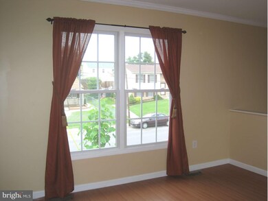 111 W 6th Ave, Ranson, WV 25438 - photo 5