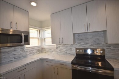 18304 Dalewood Ave, Maple Heights, OH 44137 - photo 7