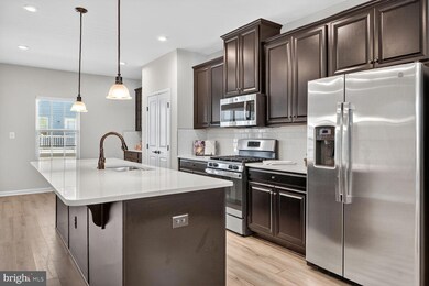 2145 Hemlock Bay Rd, Dumfries, VA 22026 - photo 6