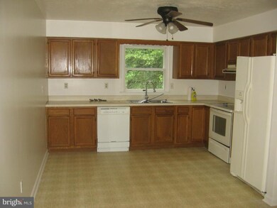 25495 Friendship School Rd, Mechanicsville, MD 20659 - photo 5