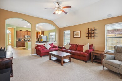 28538 Lockeridge Springs Dr, Spring, TX 77386 - photo 3