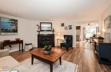 15 Windemere Way unit U150, Nashua, NH 03063 - photo 5