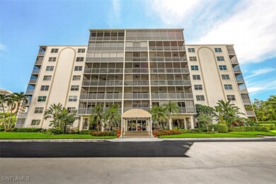 1 Bluebill Ave unit 803, Naples, FL 34108 - photo 4