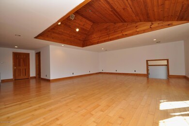 163 Warner Dr, Saylorsburg, PA 18353 - photo 4