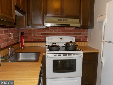 1505 Lowell Ct unit 9XC, Crofton, MD 21114 - photo 2