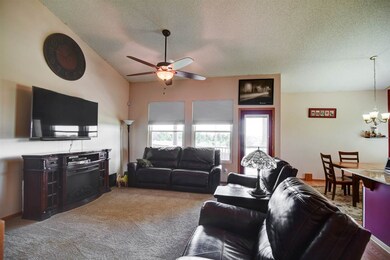 10817 W Waterside Ct, Maize, KS 67101 - photo 3