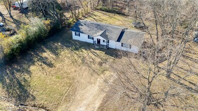 904 S Caddo St, Muldrow, OK 74948 - photo 4