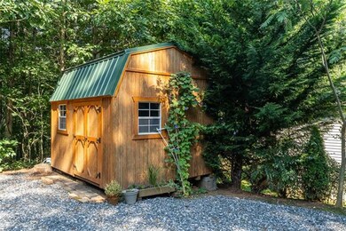 Shed for pottery, arts and crafts, work shop, work