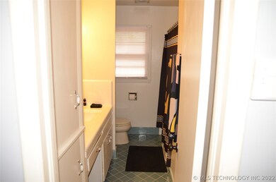 3732 E 29th Street - front hall full bath
