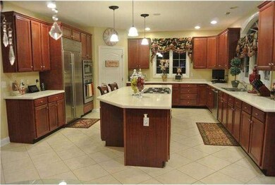 146 Grayson Dr, Belle Mead, NJ 08502 - photo 4