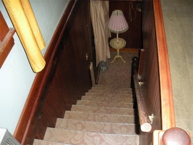 66 Sagamore St, Warwick, RI 02889 - photo 2