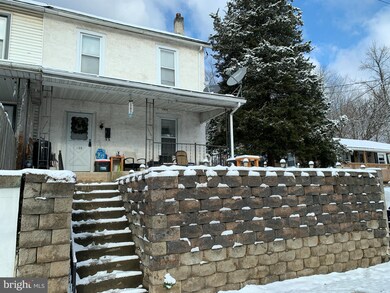 605 S Reading Ave, Boyertown, PA 19512 - photo 2