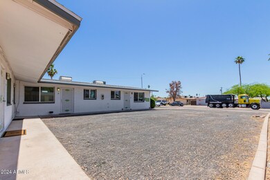 2013 N 49th St, Phoenix, AZ 85008 - photo 3