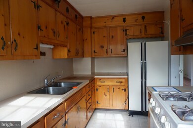 207 Belvedere Ave, Centreville, MD 21617 - photo 6