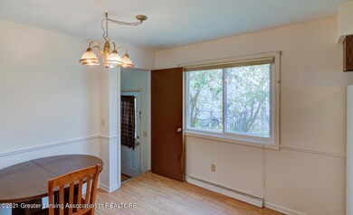 4108 Burchfield Dr, Lansing, MI 48910 - photo 3