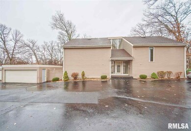 3620 38th St unit 6, Rock Island, IL 61201 - photo 2